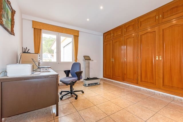Chalet de 3 habitaciones en Altea en venta con piscina garaje - 1.100.000 € (Ref: 10079415)