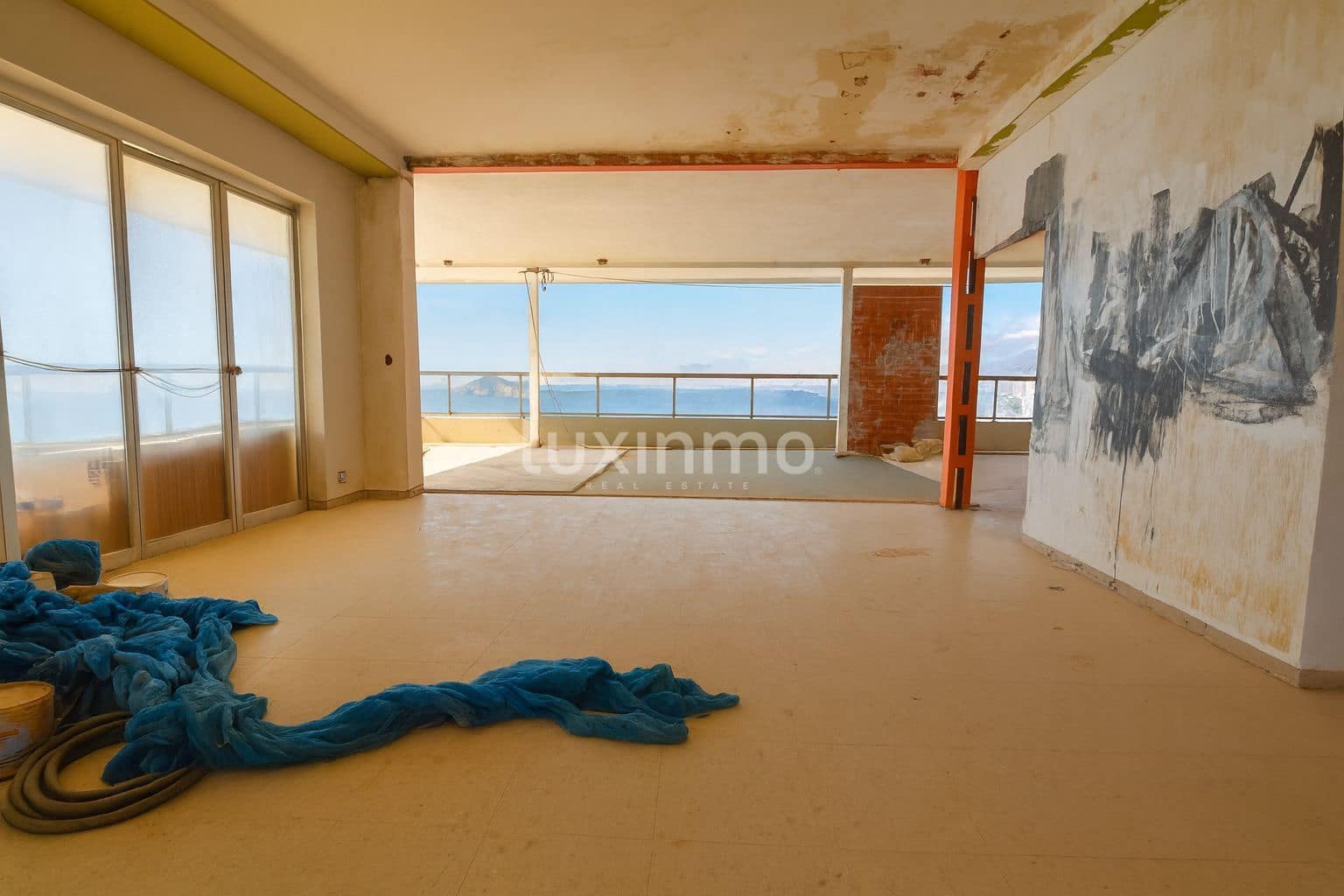 4 makuuhuone Kattohuoneisto myytävänä paikassa Benidorm mukana uima-altaan 
autotalli - 890 000 € (Ref: 10079422)