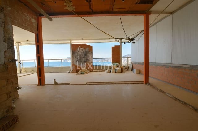 4 soverom Penthouse til salgs i Benidorm med svømmebasseng garasje - € 890 000 (Ref: 10079422)