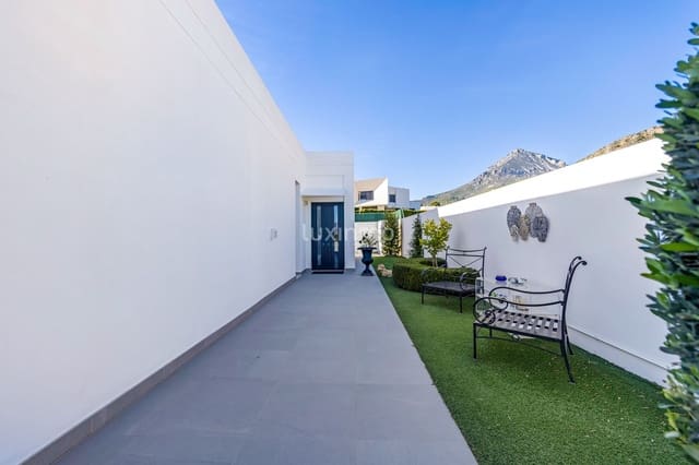 3 quarto Moradia para venda em Polop com piscina garagem - 530 000 € (Ref: 10079424)