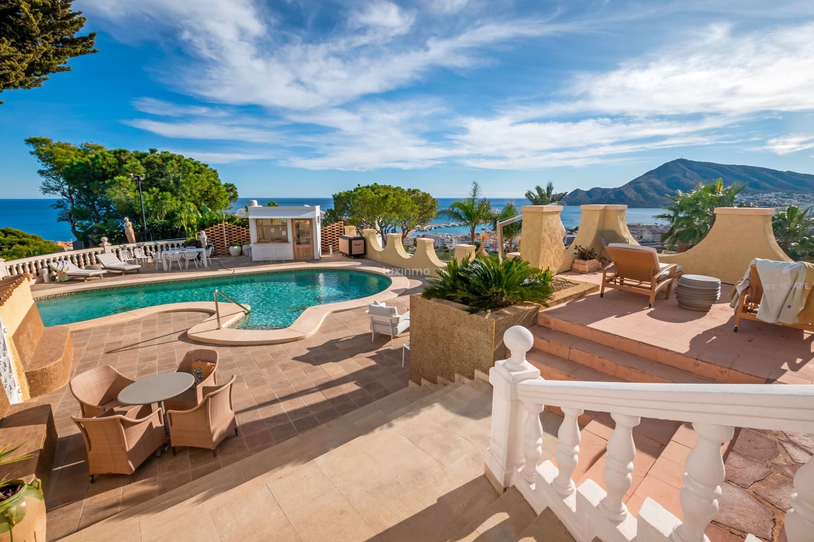 6 sypialnia Willa na sprzedaż w Altea z basenem garażem - 3 700 000 € (Ref: 10079431)