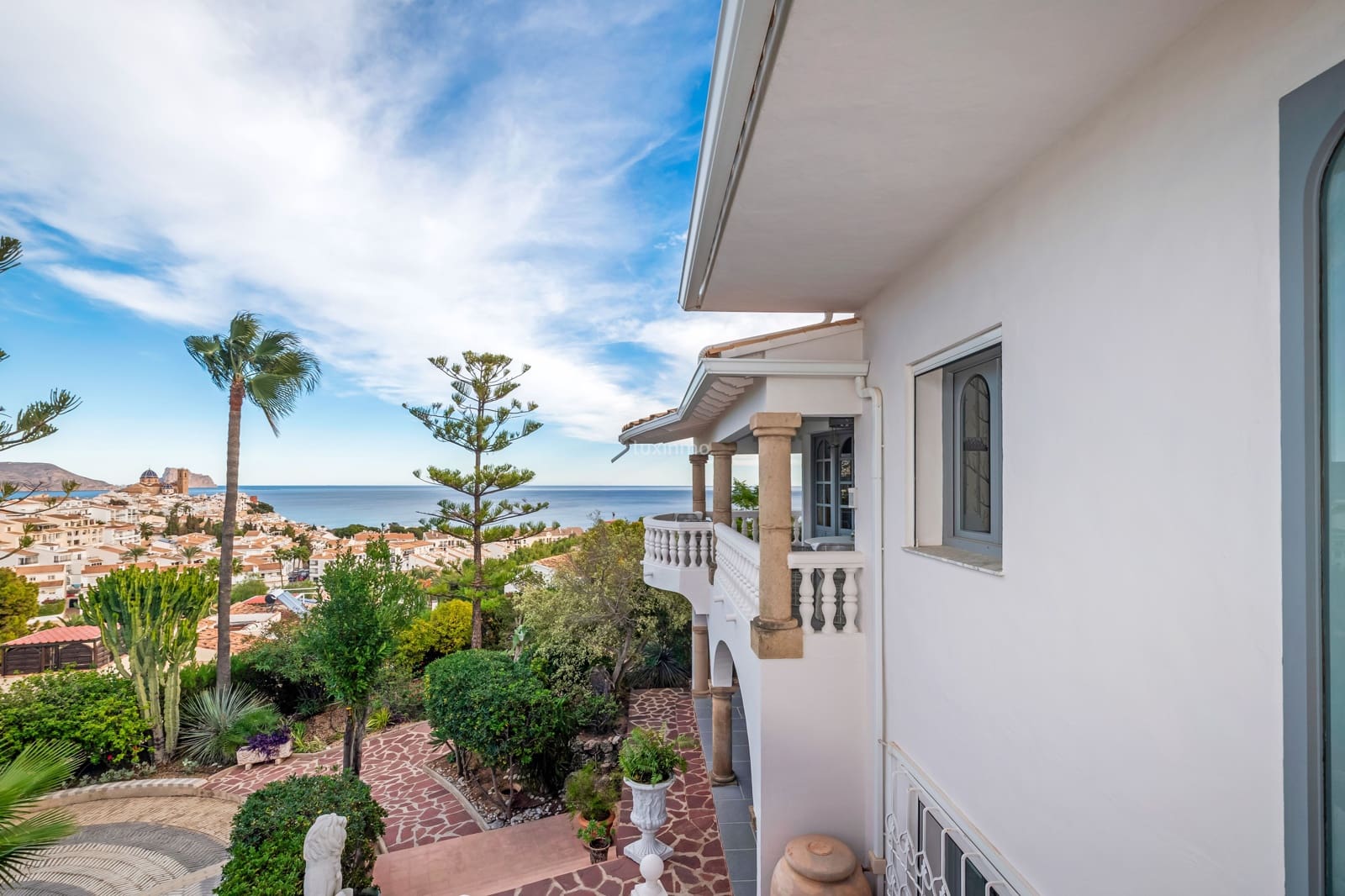 6 sypialnia Willa na sprzedaż w Altea z basenem garażem - 3 700 000 € (Ref: 10079431)