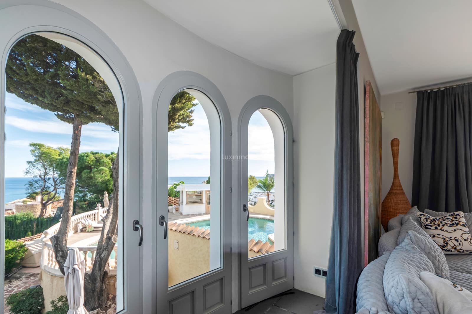 6 sypialnia Willa na sprzedaż w Altea z basenem garażem - 3 700 000 € (Ref: 10079431)