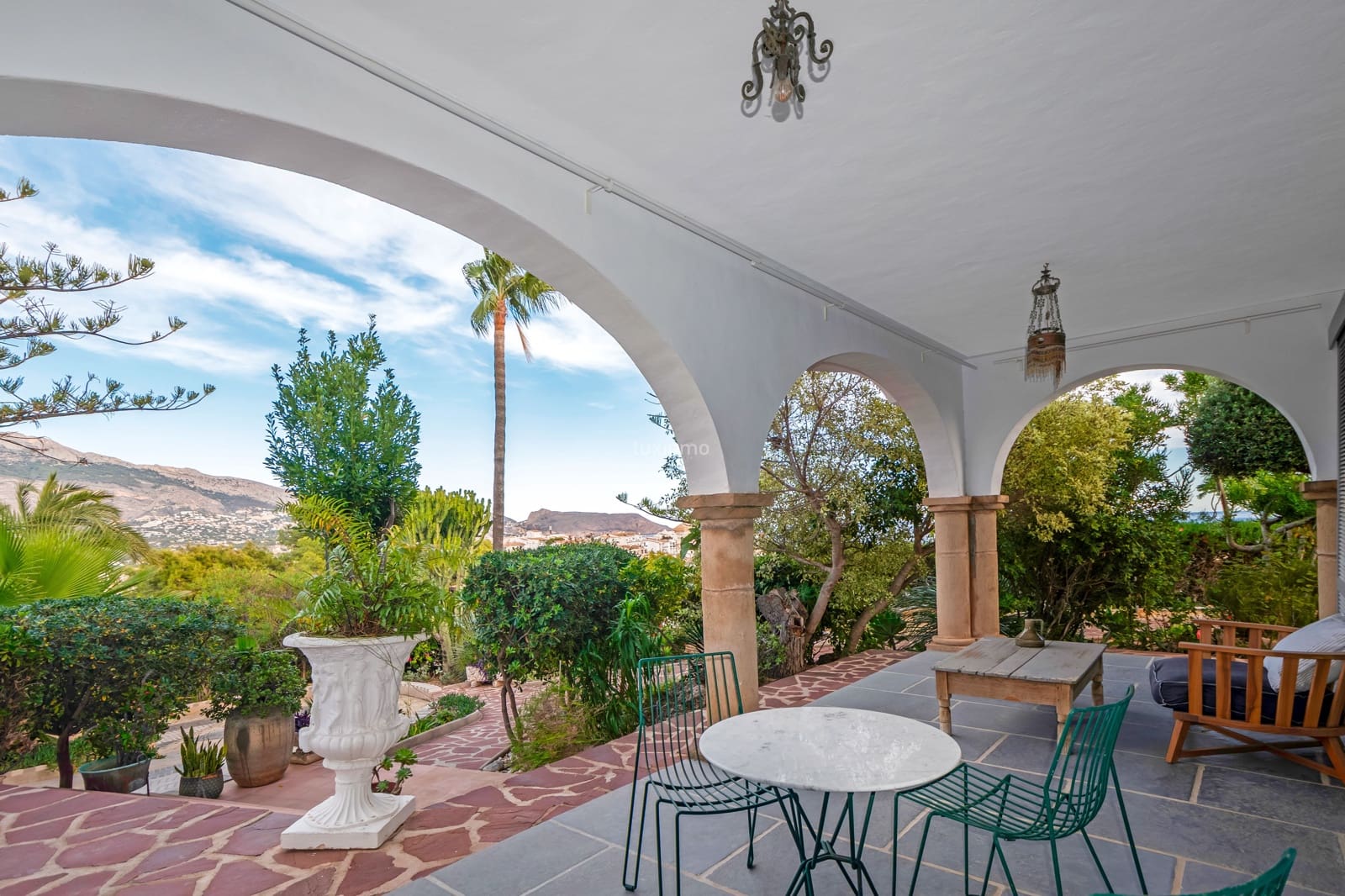 6 sypialnia Willa na sprzedaż w Altea z basenem garażem - 3 700 000 € (Ref: 10079431)