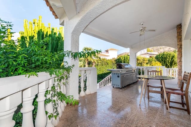 3 makuuhuone Huvila myytävänä paikassa Albir, Alfaz del Pi / L'Alfàs del Pi mukana 
autotalli - 650 000 € (Ref: 10079432)