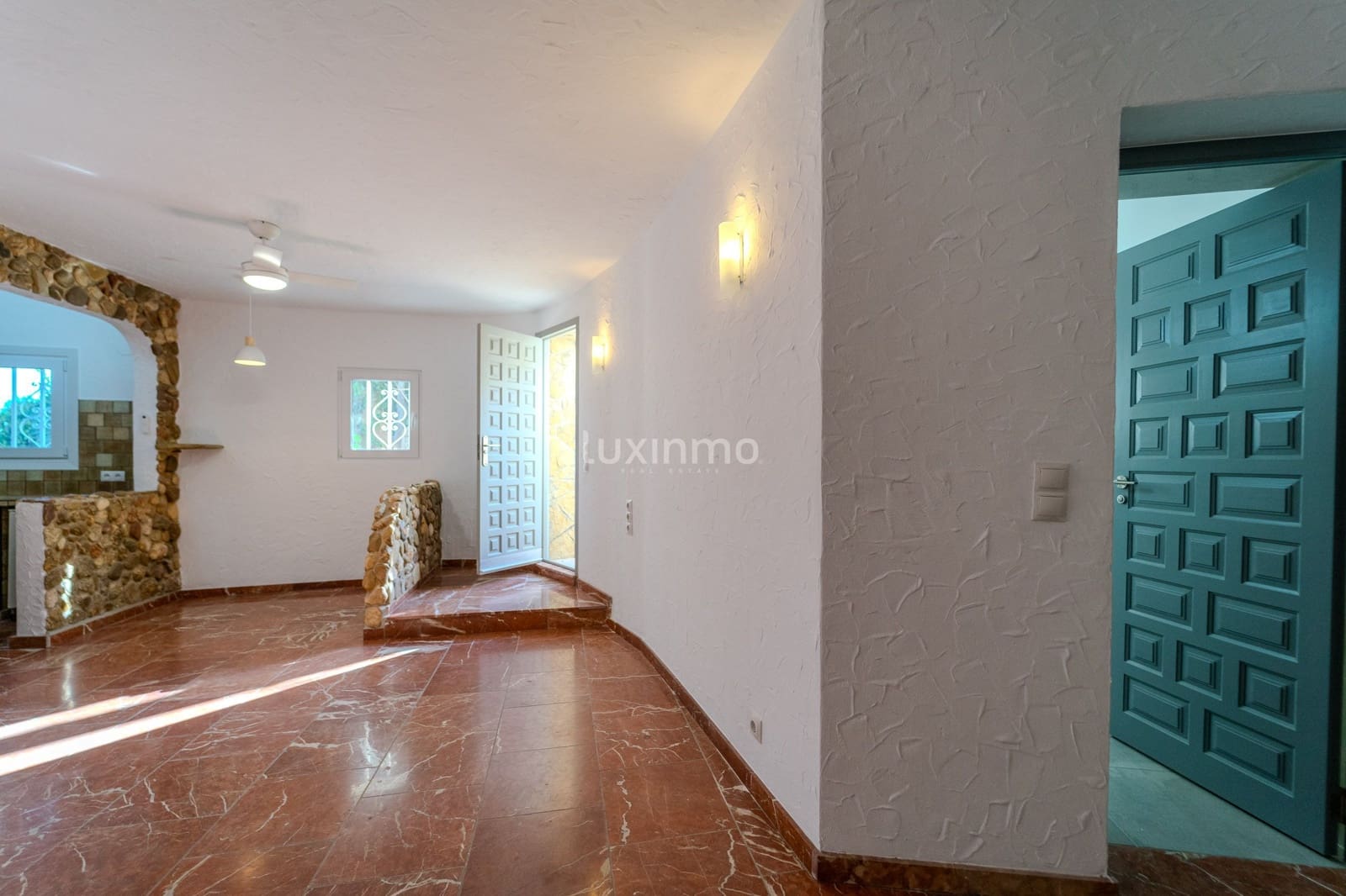 4 sovrum Villa till salu i Calpe / Calp med pool garage - 590 000 € (Ref: 10079433)