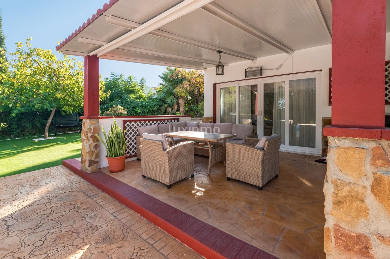 5 quarto Moradia para venda em Muchamiel / Mutxamel com piscina garagem - 870 000 € (Ref: 10079434)