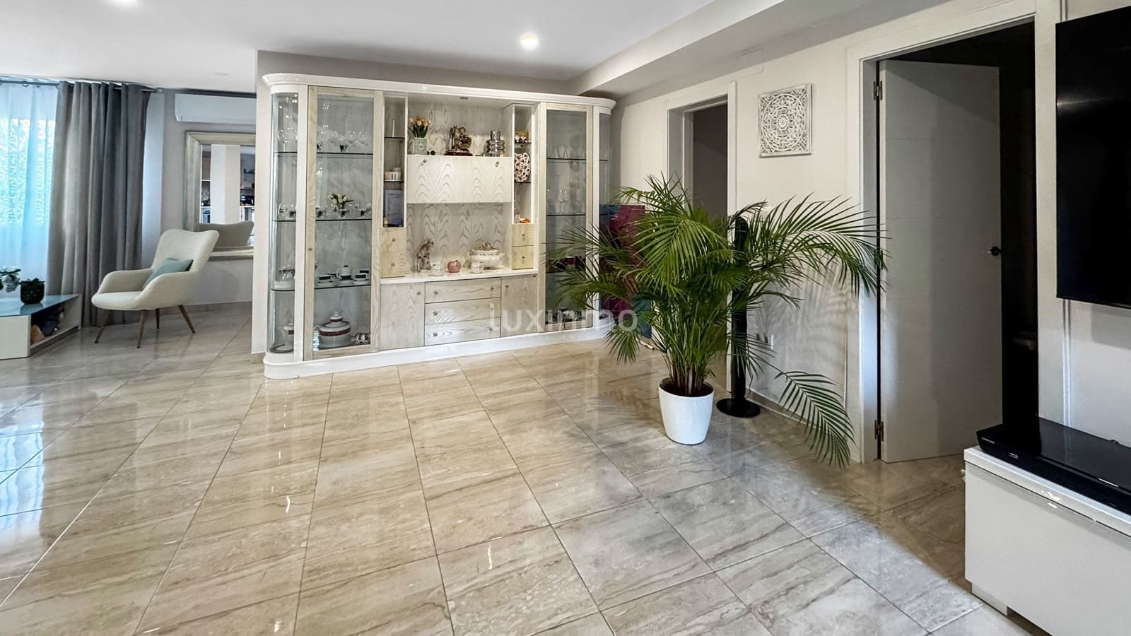 5 quarto Moradia para venda em Muchamiel / Mutxamel com piscina garagem - 870 000 € (Ref: 10079434)