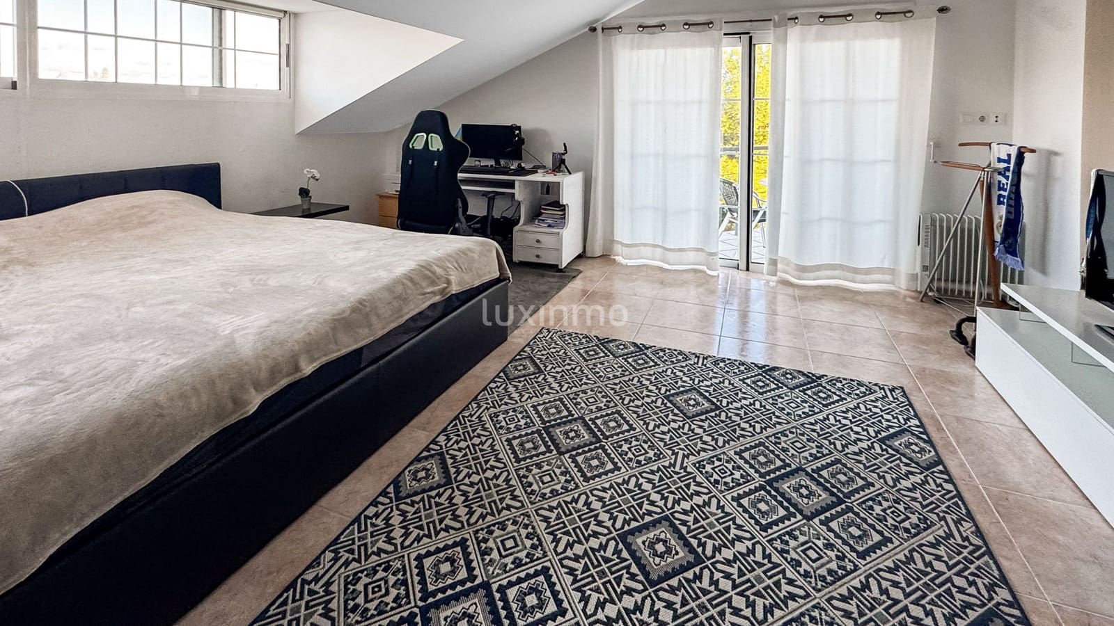 5 quarto Moradia para venda em Muchamiel / Mutxamel com piscina garagem - 870 000 € (Ref: 10079434)