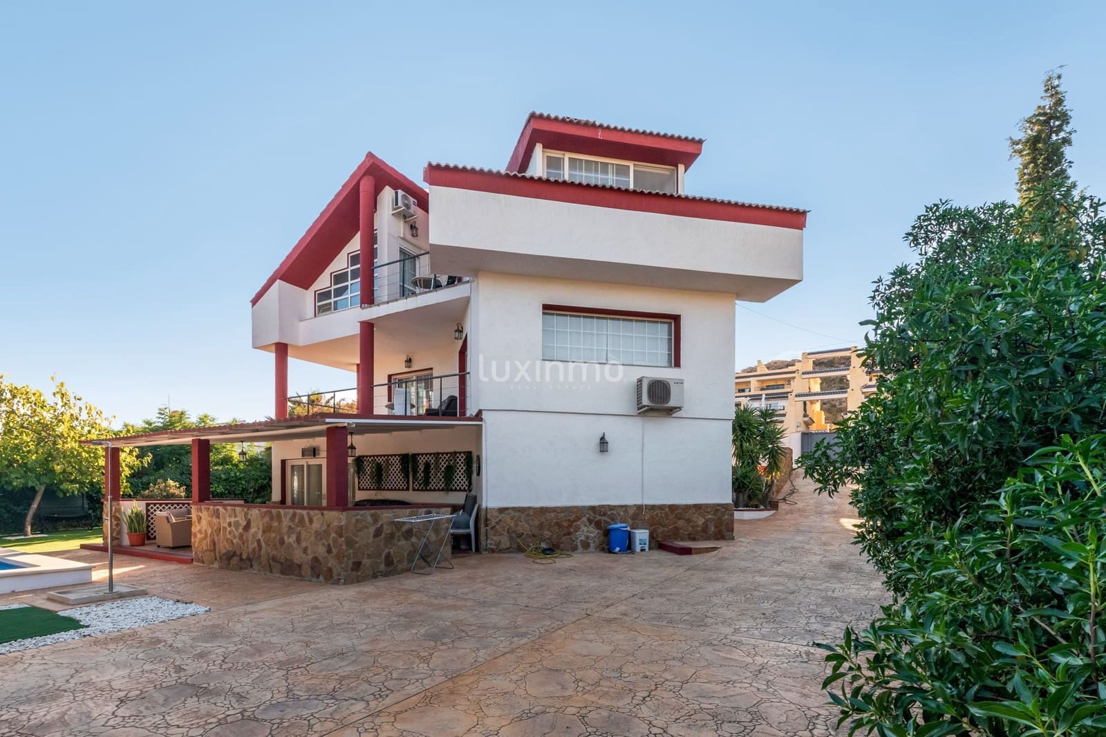 5 quarto Moradia para venda em Muchamiel / Mutxamel com piscina garagem - 870 000 € (Ref: 10079434)