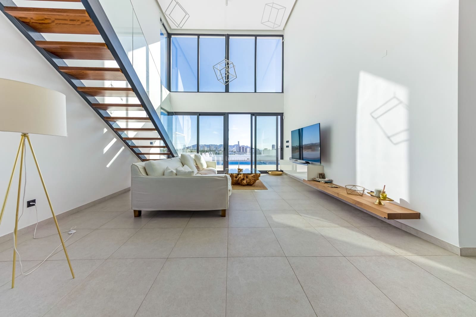 3 slaapkamer Villa te huur in Finestrat met zwembad garage - € 4.500 (Ref: 10079438)