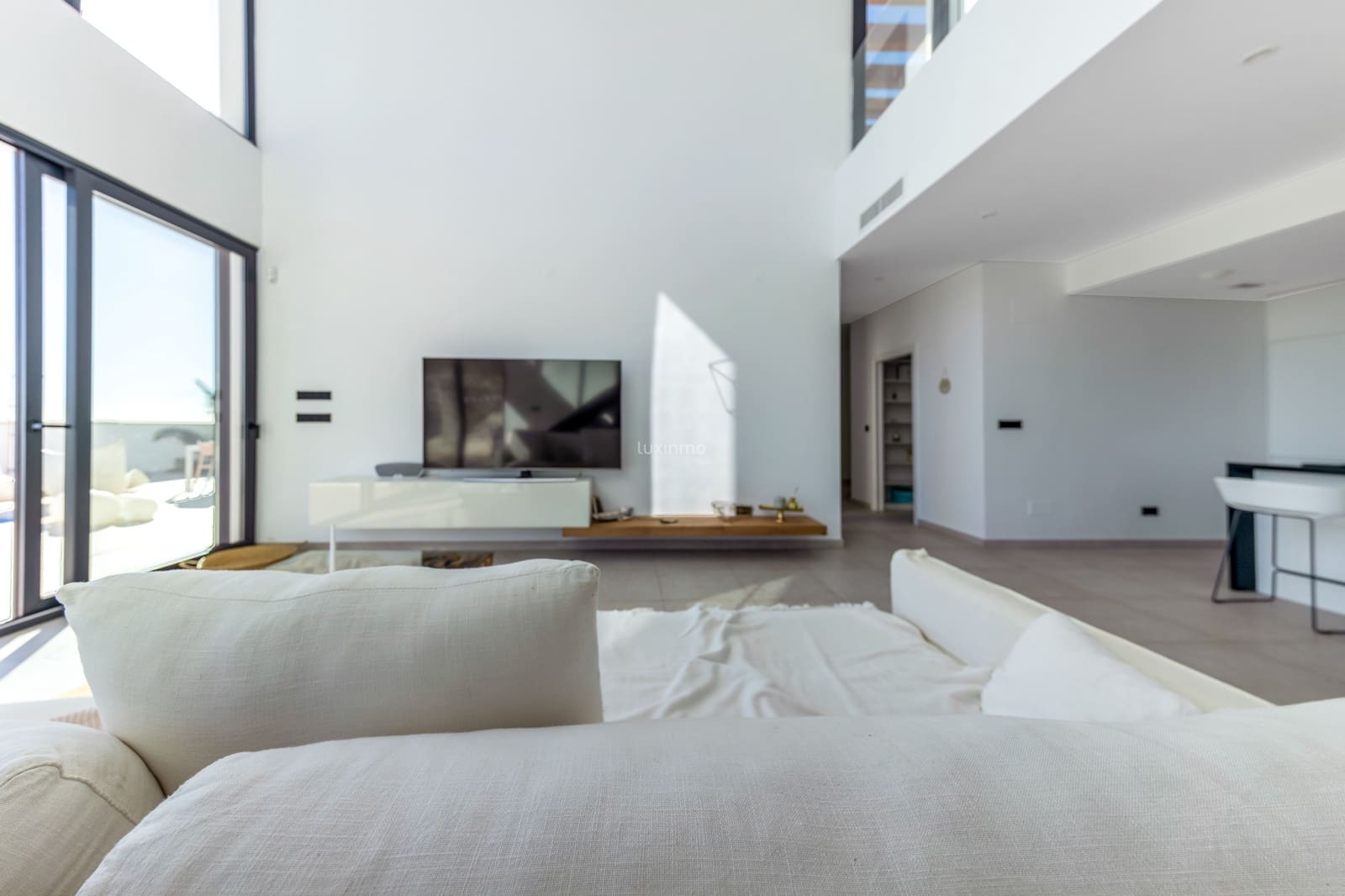 3 slaapkamer Villa te huur in Finestrat met zwembad garage - € 4.500 (Ref: 10079438)