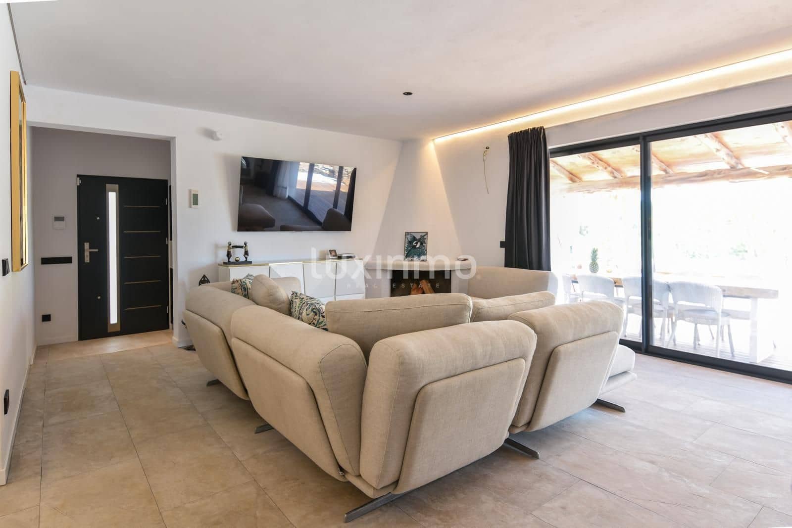 Chalet de 4 habitaciones en San Jose / Sant Josep de Sa Talaia en alquiler con piscina garaje - 10.000 € (Ref: 10079439)