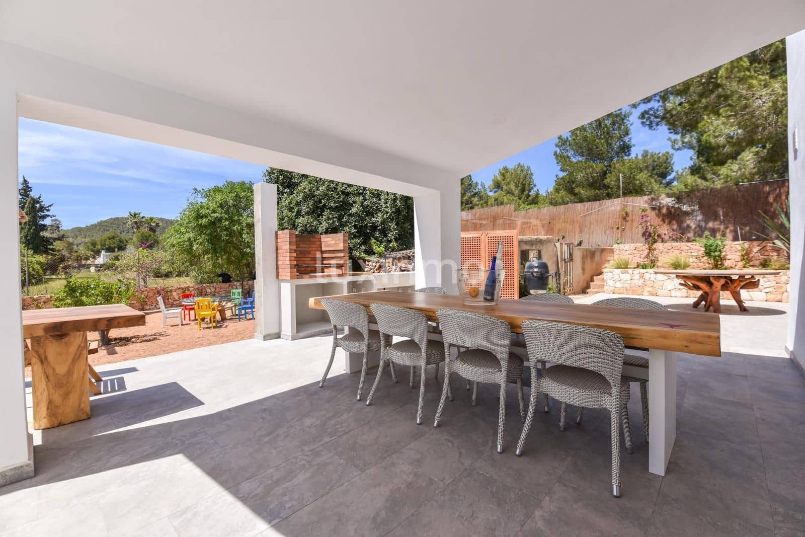 Chalet de 4 habitaciones en San Jose / Sant Josep de Sa Talaia en alquiler con piscina garaje - 10.000 € (Ref: 10079439)