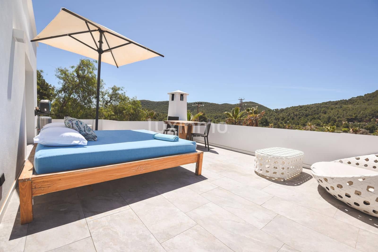 Chalet de 4 habitaciones en San Jose / Sant Josep de Sa Talaia en alquiler con piscina garaje - 10.000 € (Ref: 10079439)