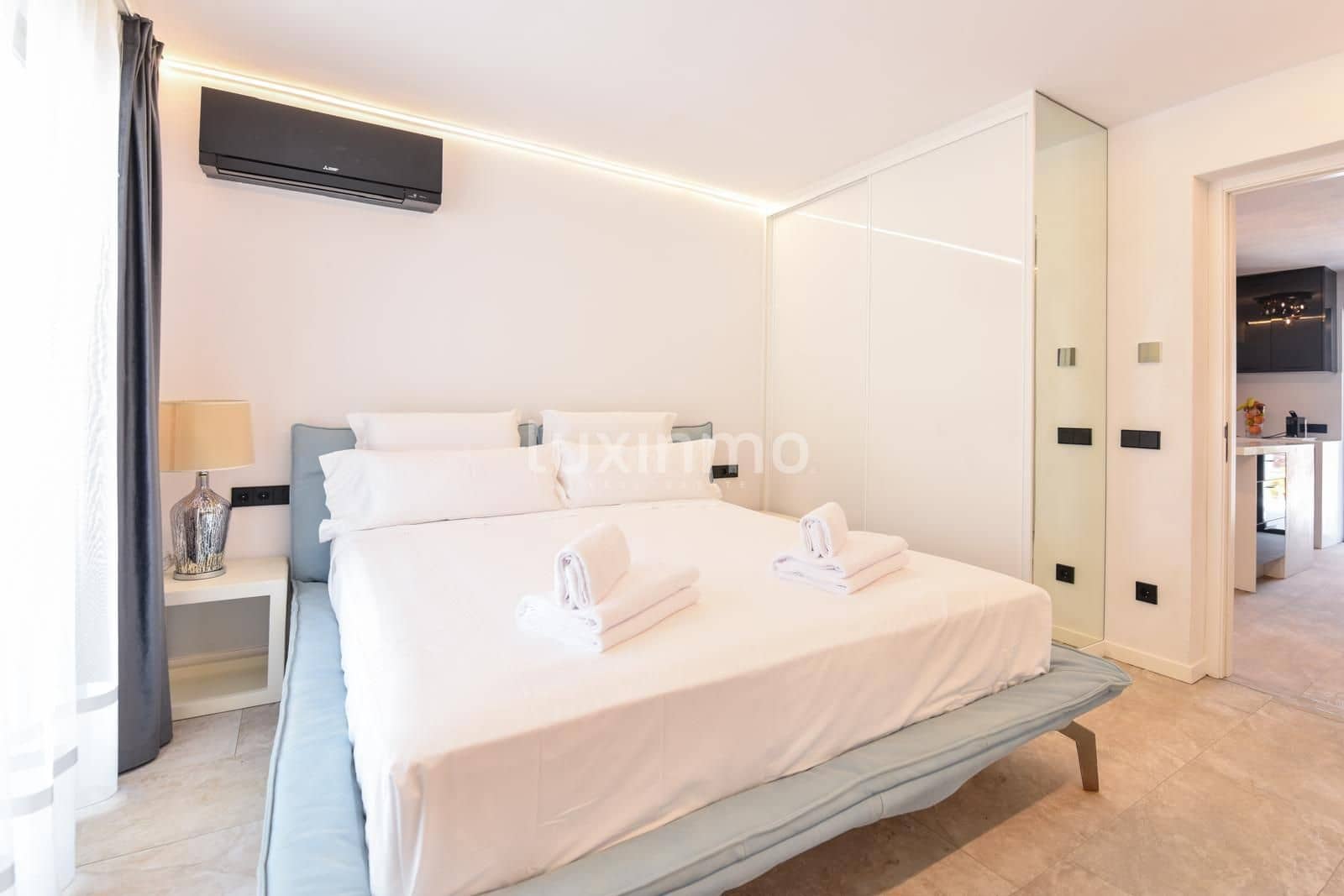 Chalet de 4 habitaciones en San Jose / Sant Josep de Sa Talaia en alquiler con piscina garaje - 10.000 € (Ref: 10079439)