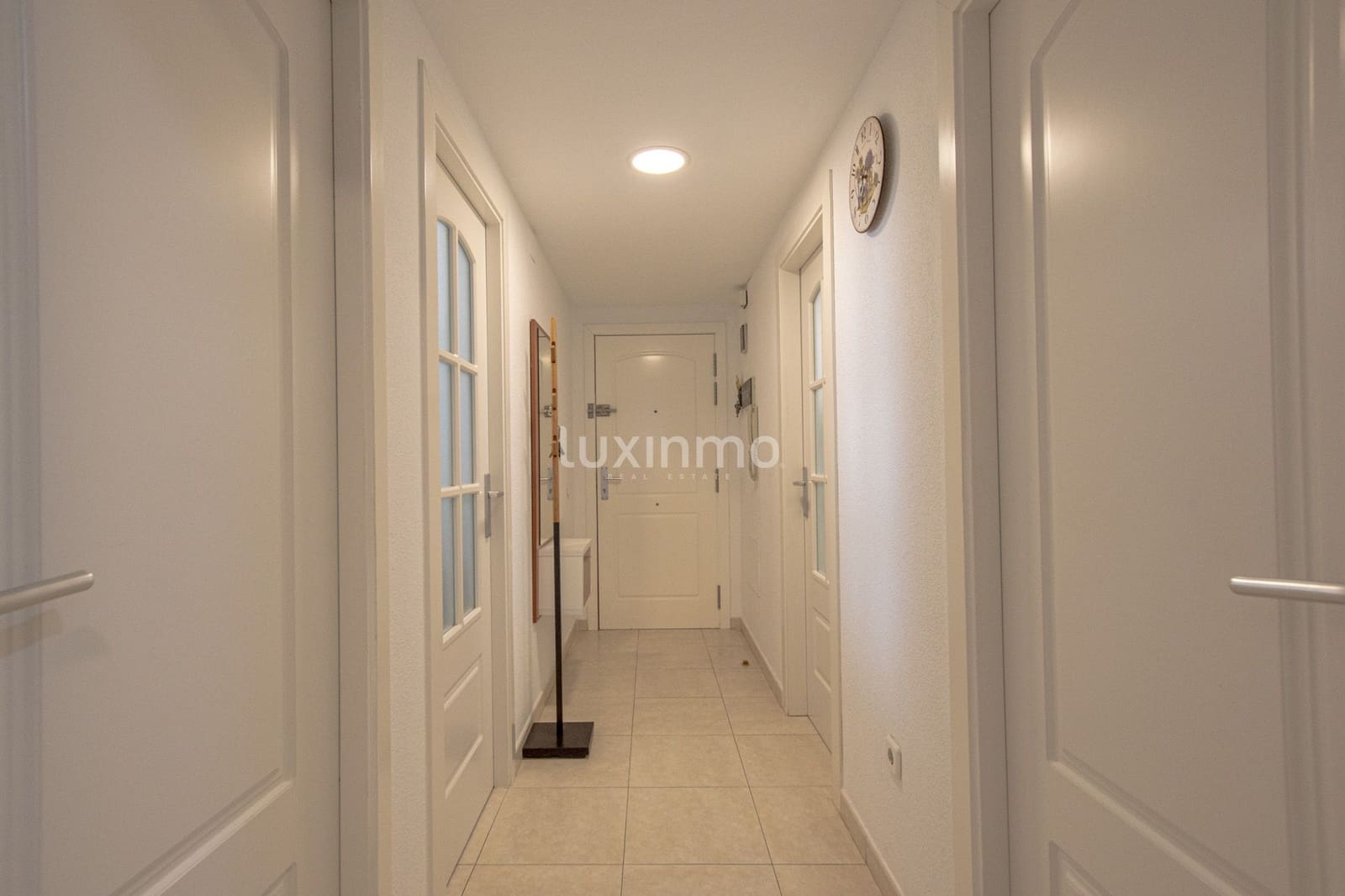 Appartement de 2 chambres à louer à Calpe / Calp avec piscine garage - 1 500 € (Ref: 10079440)