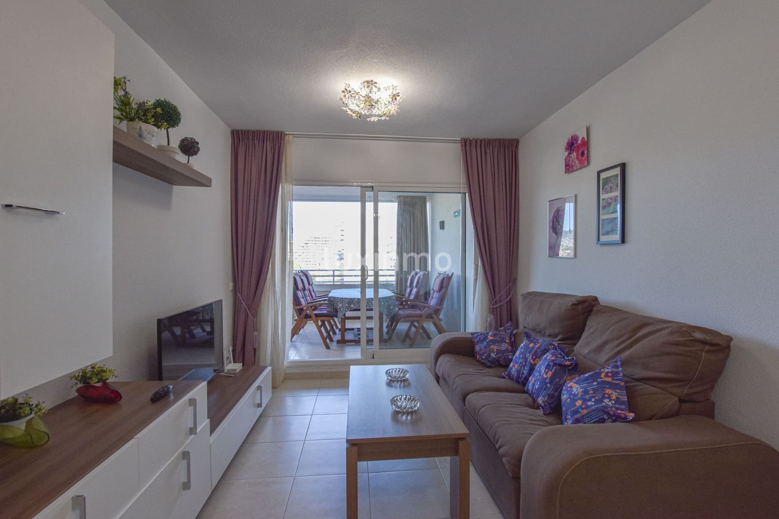 Appartement de 2 chambres à louer à Calpe / Calp avec piscine garage - 1 500 € (Ref: 10079440)