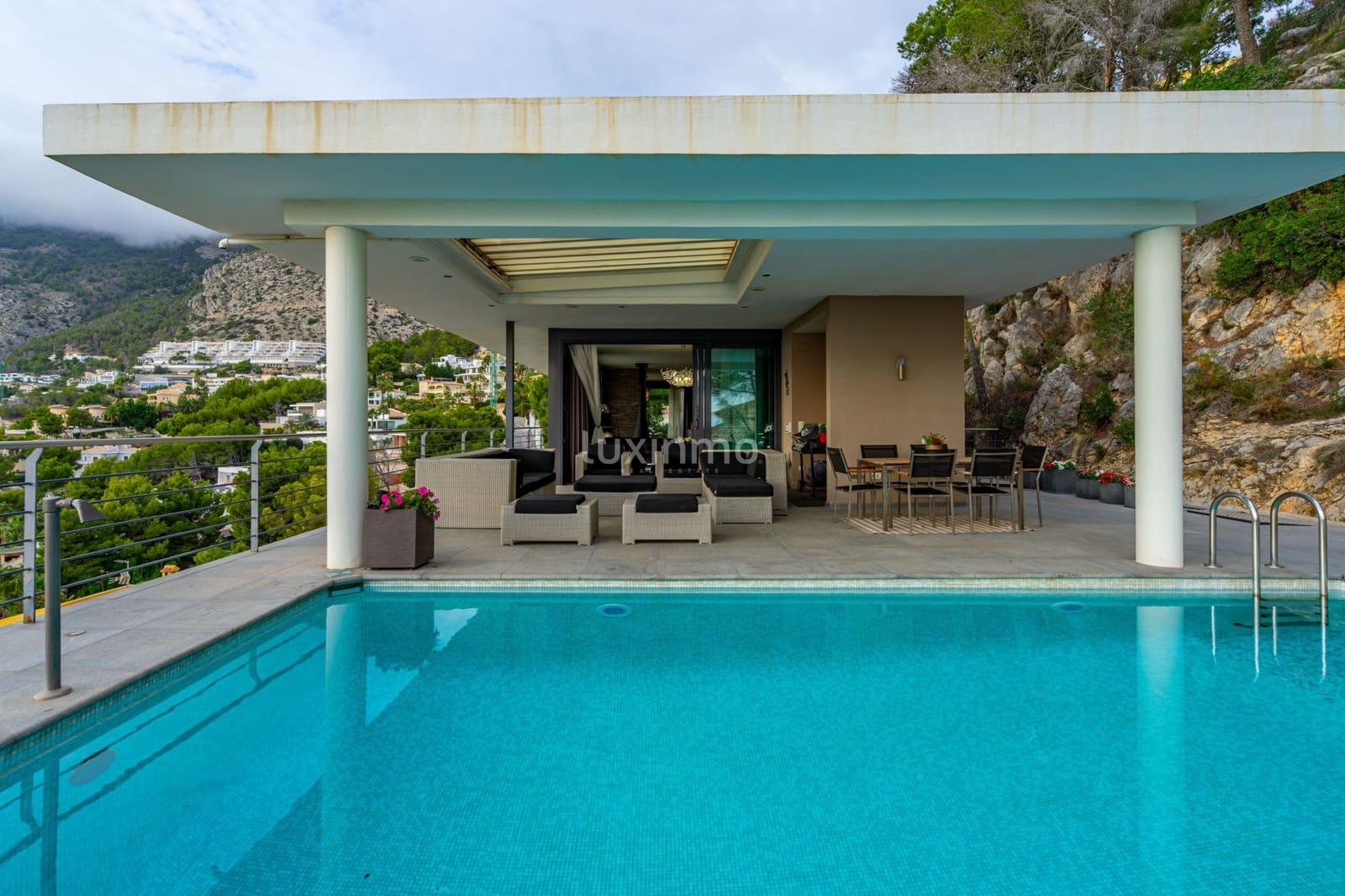 3 camera da letto Villa in vendita in Altea con piscina garage - 1.690.000 € (Rif: 10079447)