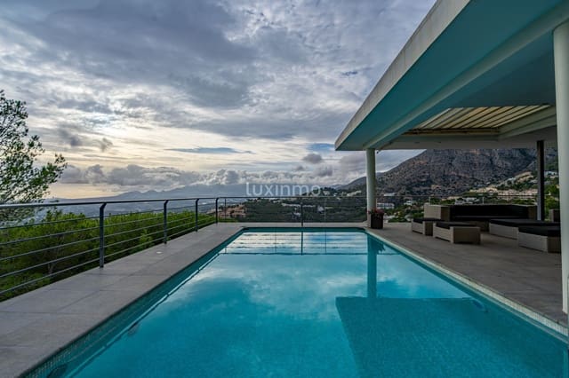 3 camera da letto Villa in vendita in Altea con piscina garage - 1.690.000 € (Rif: 10079447)