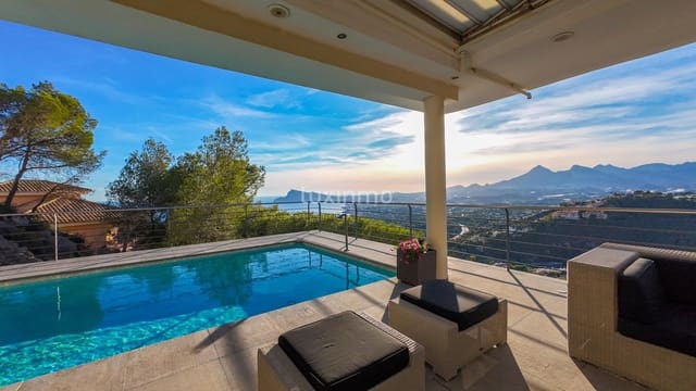 3 camera da letto Villa in vendita in Altea con piscina garage - 1.690.000 € (Rif: 10079447)