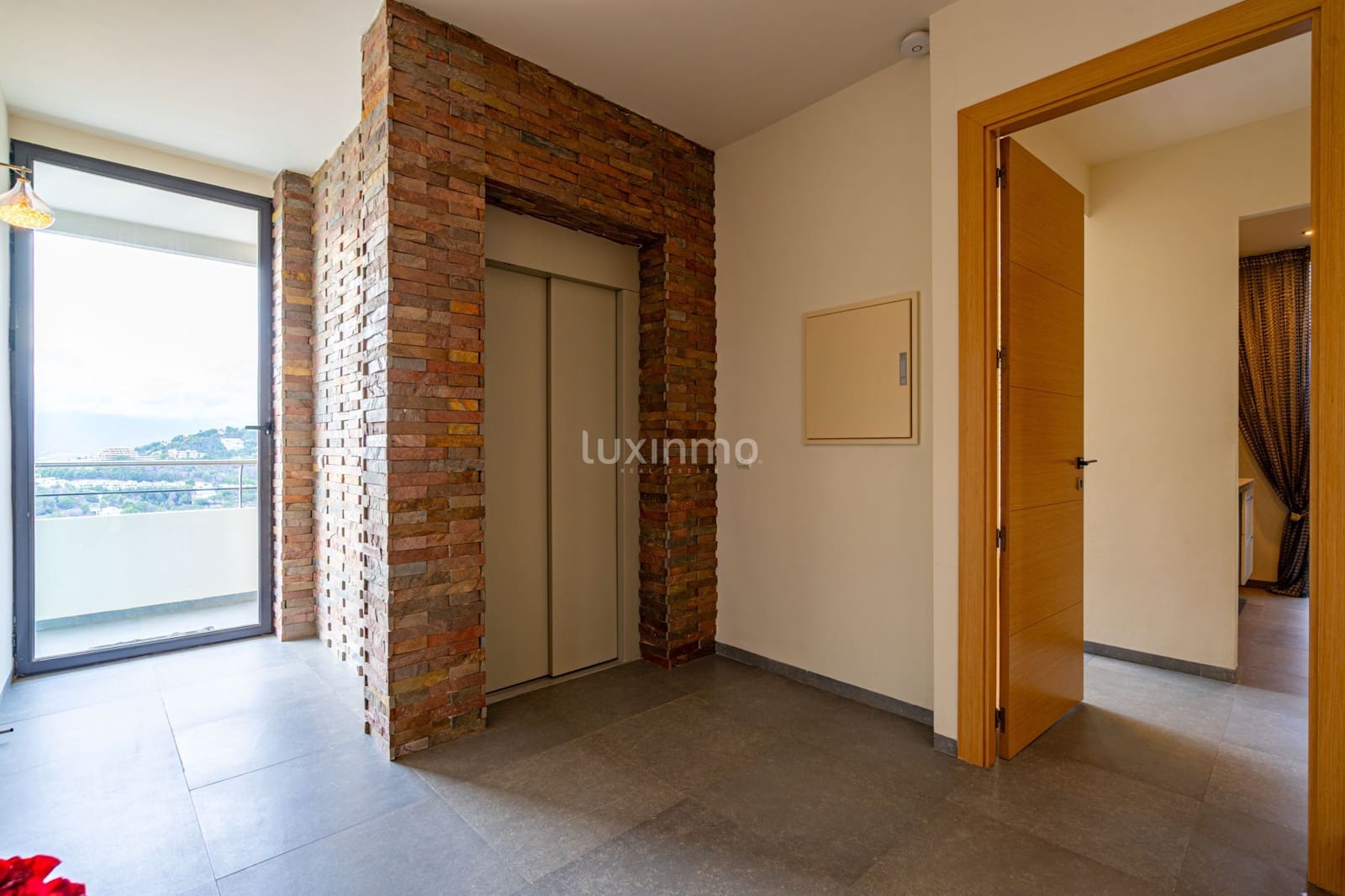 3 camera da letto Villa in vendita in Altea con piscina garage - 1.690.000 € (Rif: 10079447)