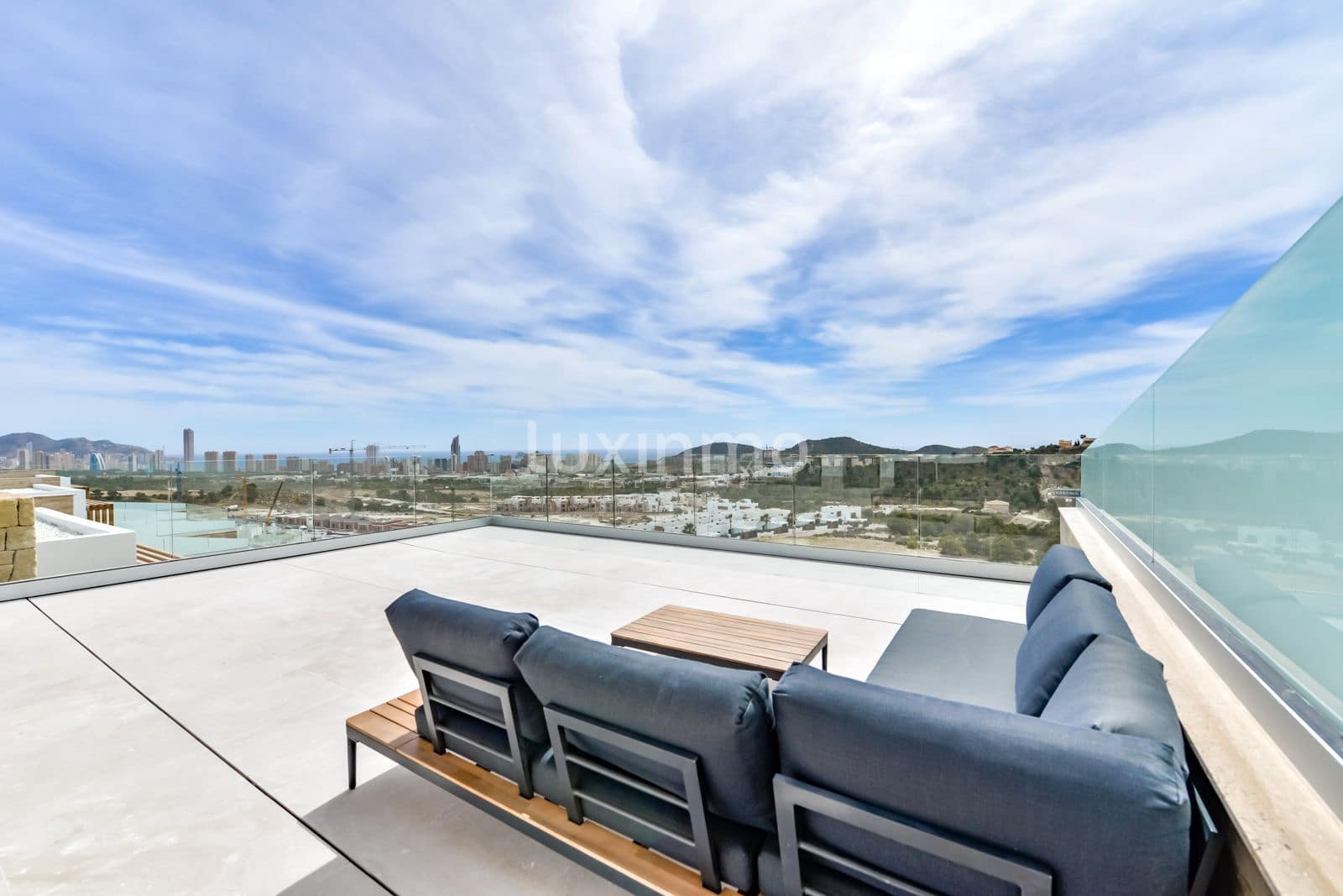 2 Zimmer Apartment zu verkaufen in Finestrat mit Pool Garage - 550.000 € (Ref: 10079456)