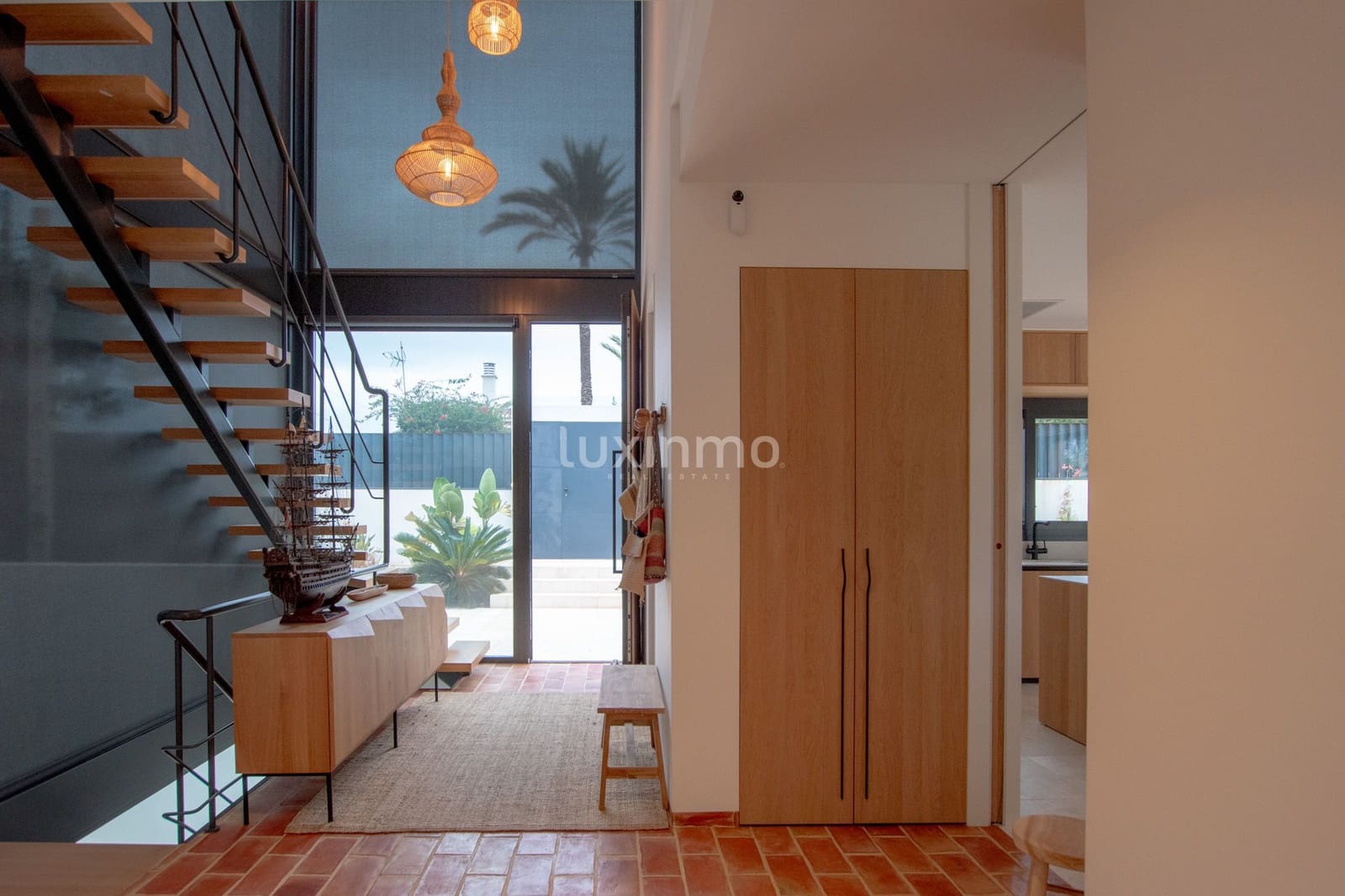 6 soverom Villa til leie i Javea / Xabia med svømmebasseng garasje - € 6 000 (Ref: 10079464)