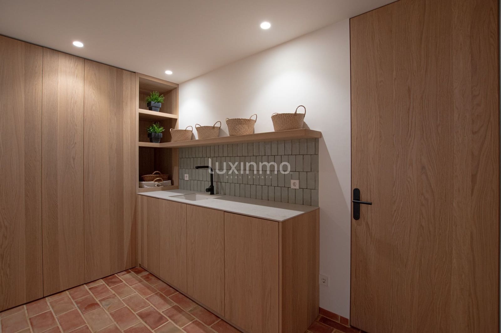 6 soverom Villa til leie i Javea / Xabia med svømmebasseng garasje - € 6 000 (Ref: 10079464)