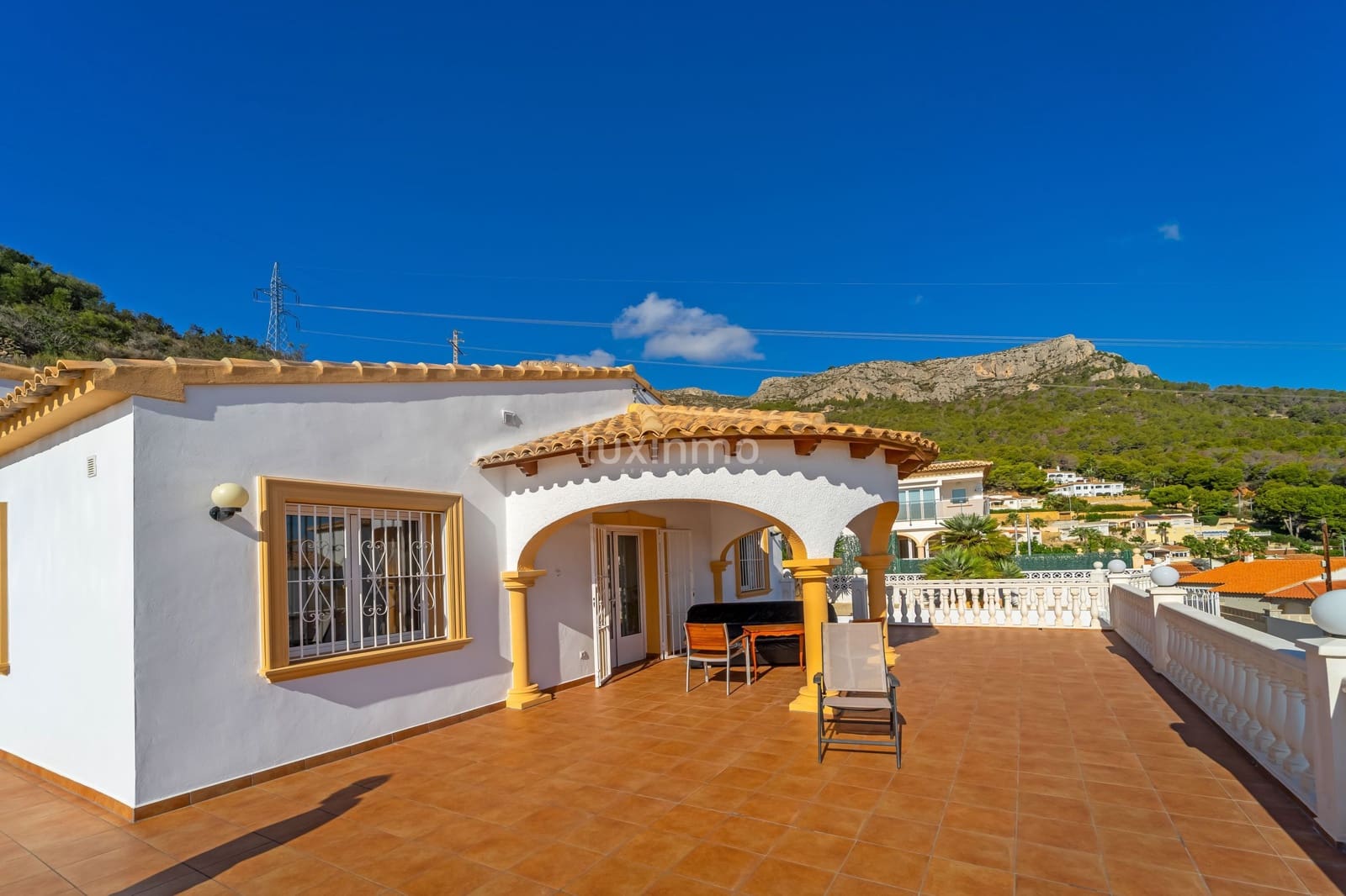 Chalet de 4 habitaciones en Calpe / Calp en venta con piscina garaje - 716.000 € (Ref: 10079465)
