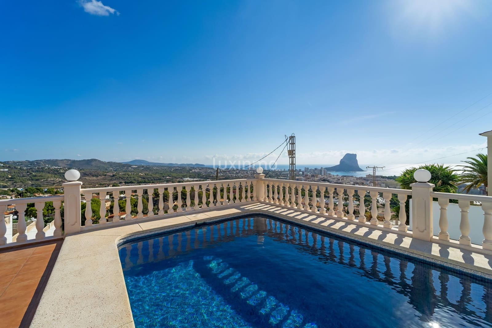 Chalet de 4 habitaciones en Calpe / Calp en venta con piscina garaje - 716.000 € (Ref: 10079465)