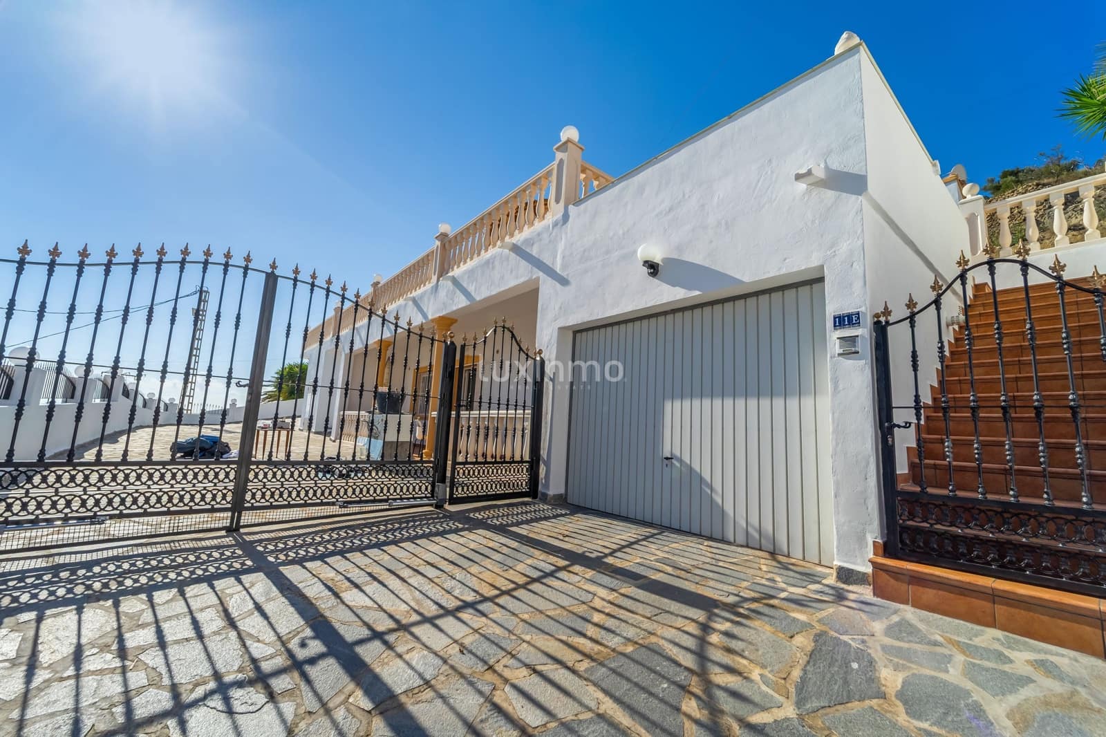 Chalet de 4 habitaciones en Calpe / Calp en venta con piscina garaje - 716.000 € (Ref: 10079465)