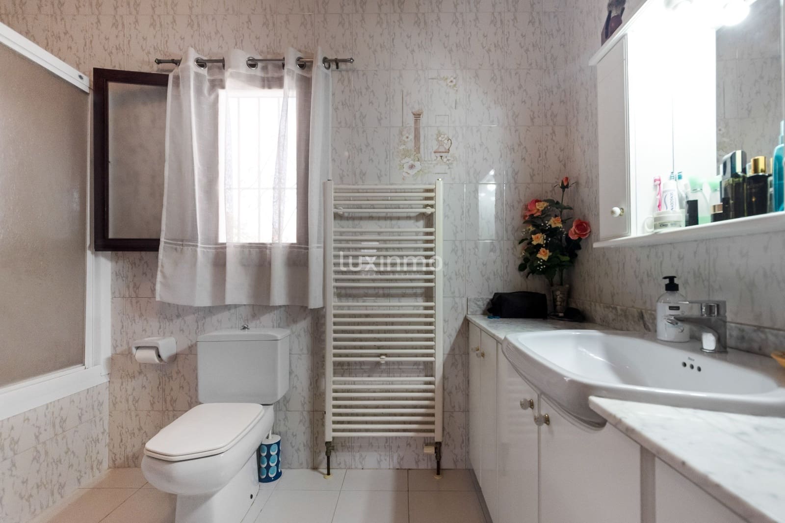 4 slaapkamer Villa te koop in Alfaz del Pi / L'Alfas del Pi met zwembad garage - € 895.000 (Ref: 10079466)
