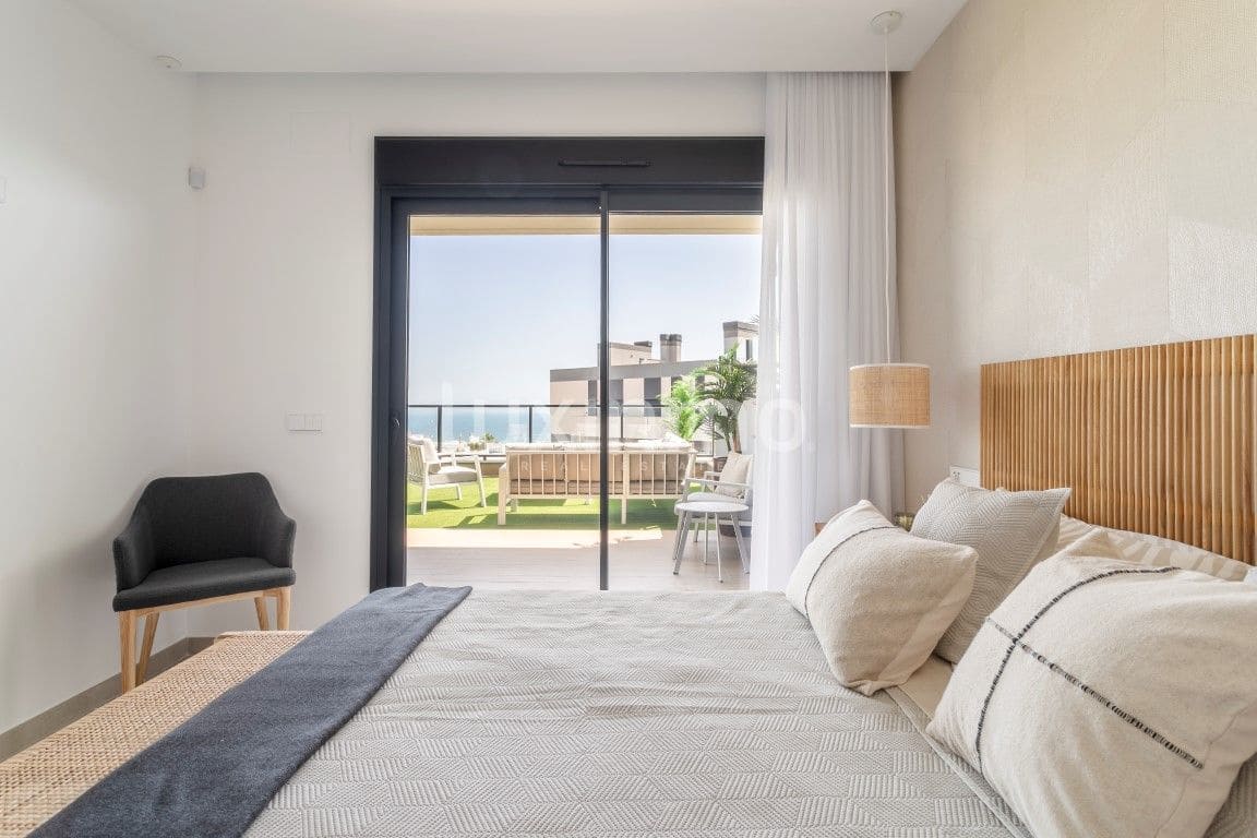 3 chambre Appartement à vendre à Gran Alacant avec piscine garage - 405 000 € (Ref: 10079467)