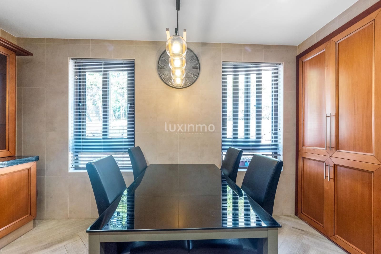 Chalet de 4 habitaciones en Finestrat en venta con piscina garaje - 1.050.000 € (Ref: 10079468)
