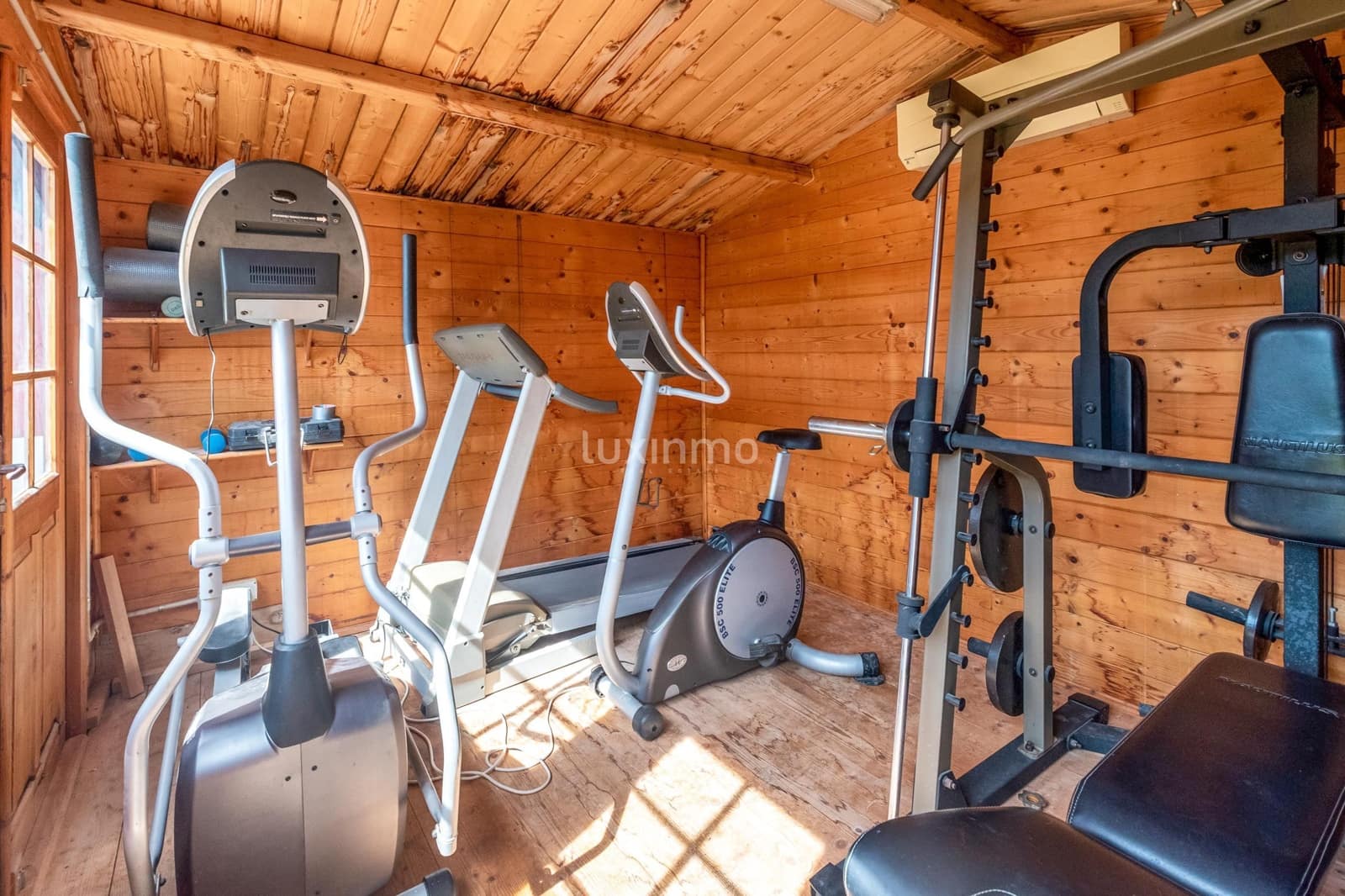 Chalet de 4 habitaciones en Finestrat en venta con piscina garaje - 1.050.000 € (Ref: 10079468)