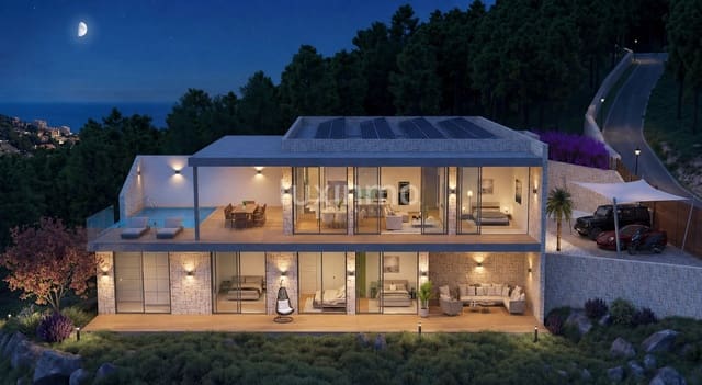 4 bedroom Villa for sale in Altea with pool garage - € 1,850,000 (Ref: 10079486)