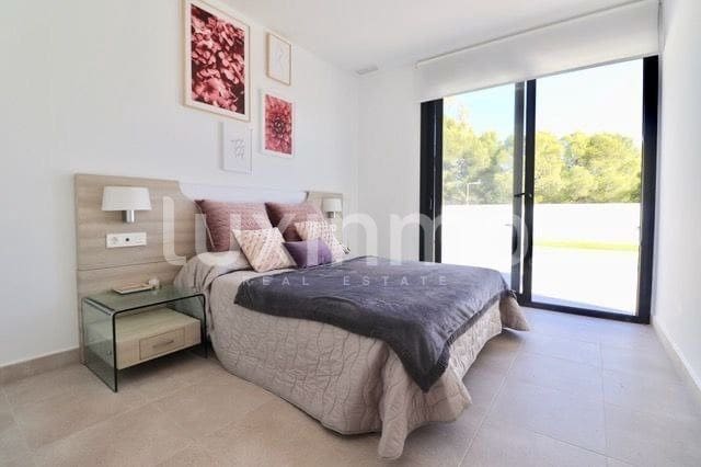 3 soveværelse Villa til salg i Coloma  , La Nucia med swimmingpool garage - € 600.000 (Ref: 10079495)