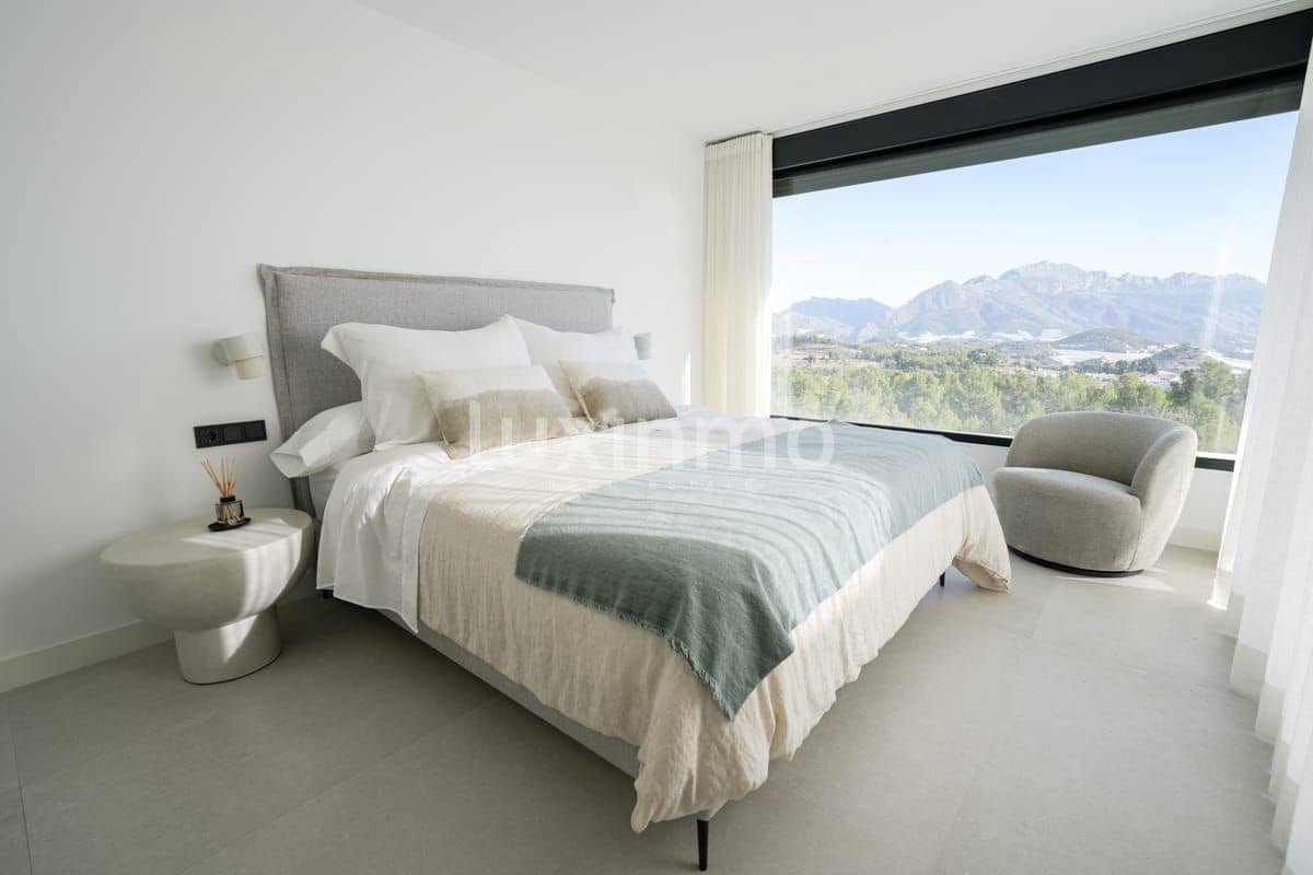 3 Zimmer Villa zu verkaufen in Polop mit Pool Garage - 860.000 € (Ref: 10079514)