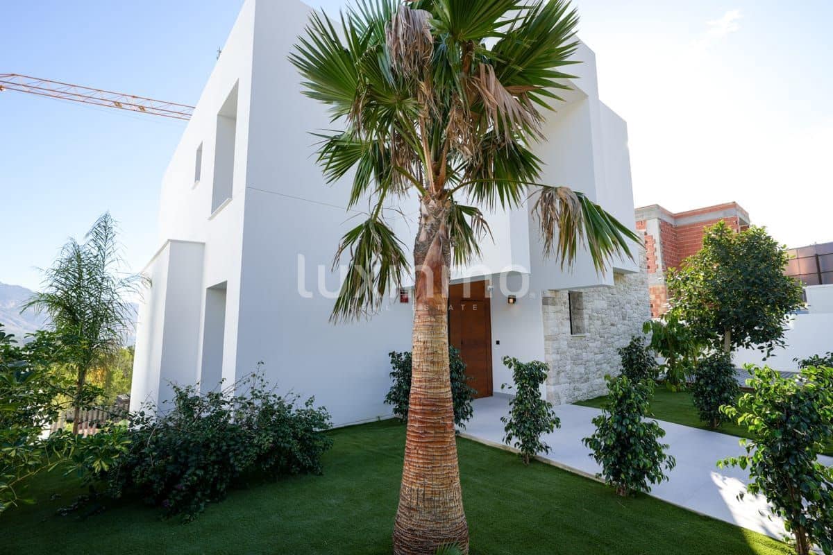 3 Zimmer Villa zu verkaufen in Polop mit Pool Garage - 860.000 € (Ref: 10079514)