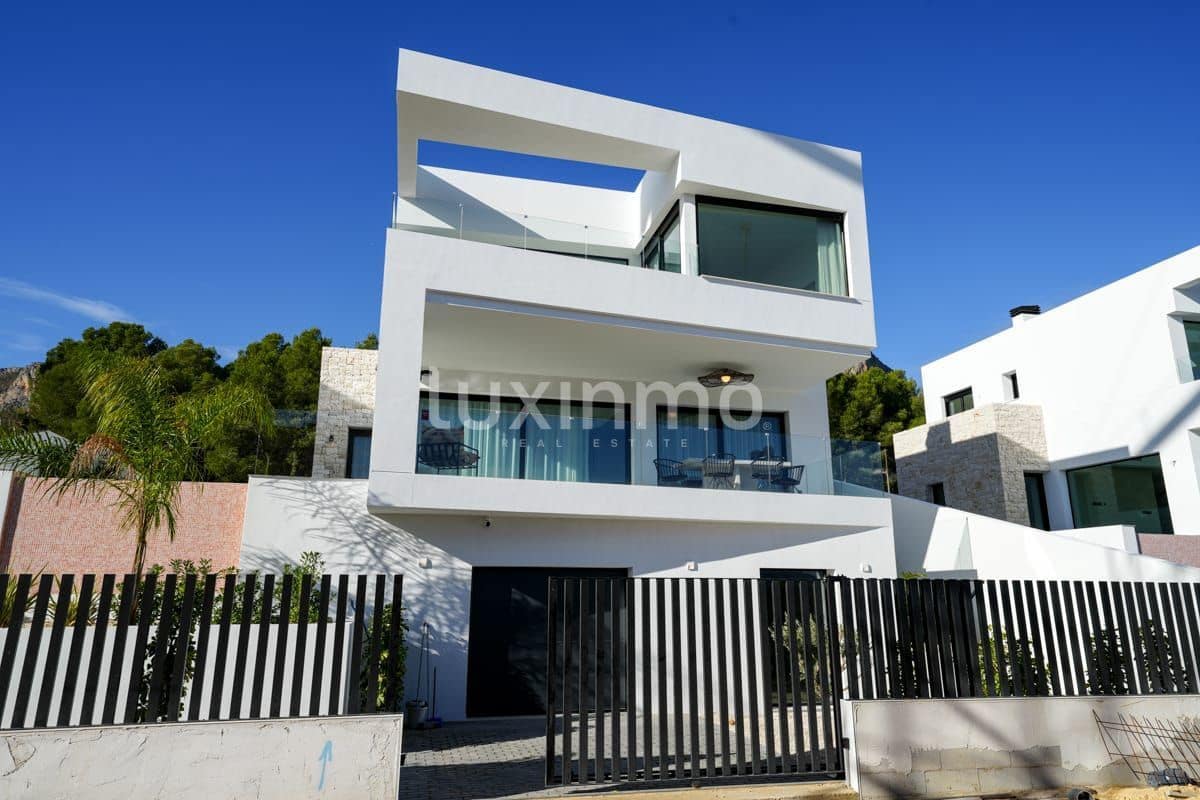 3 Zimmer Villa zu verkaufen in Polop mit Pool Garage - 860.000 € (Ref: 10079514)