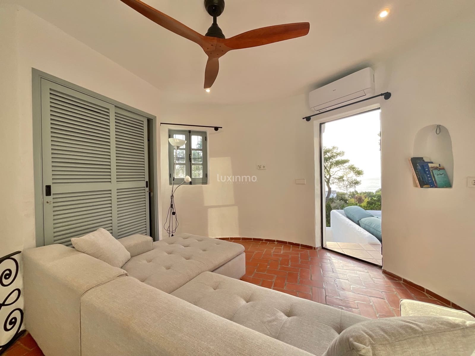 3 sypialnia Willa do wynajęcia w Cala Salada z basenem - 15 000 € (Ref: 10079523)