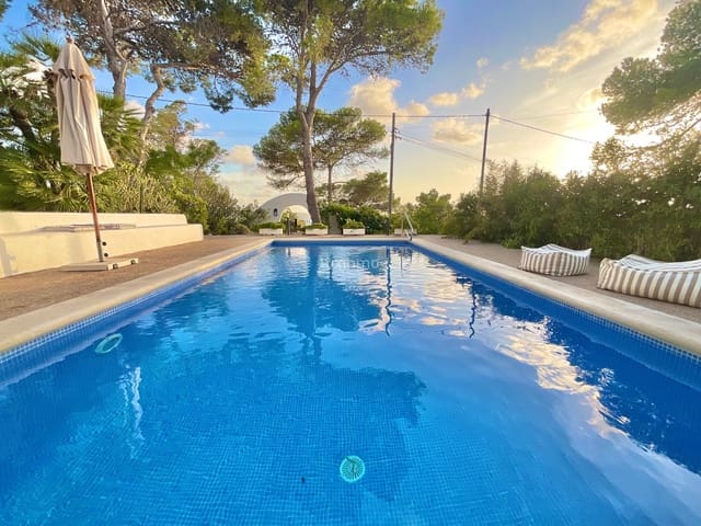 3 sypialnia Willa do wynajęcia w Cala Salada, Sant Antoni de Portmany z basenem - 15 000 € (Ref: 10079523)