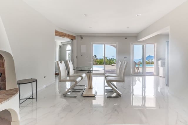3 soverom Villa til salgs i Altea med svømmebasseng garasje - € 1 150 000 (Ref: 10079527)
