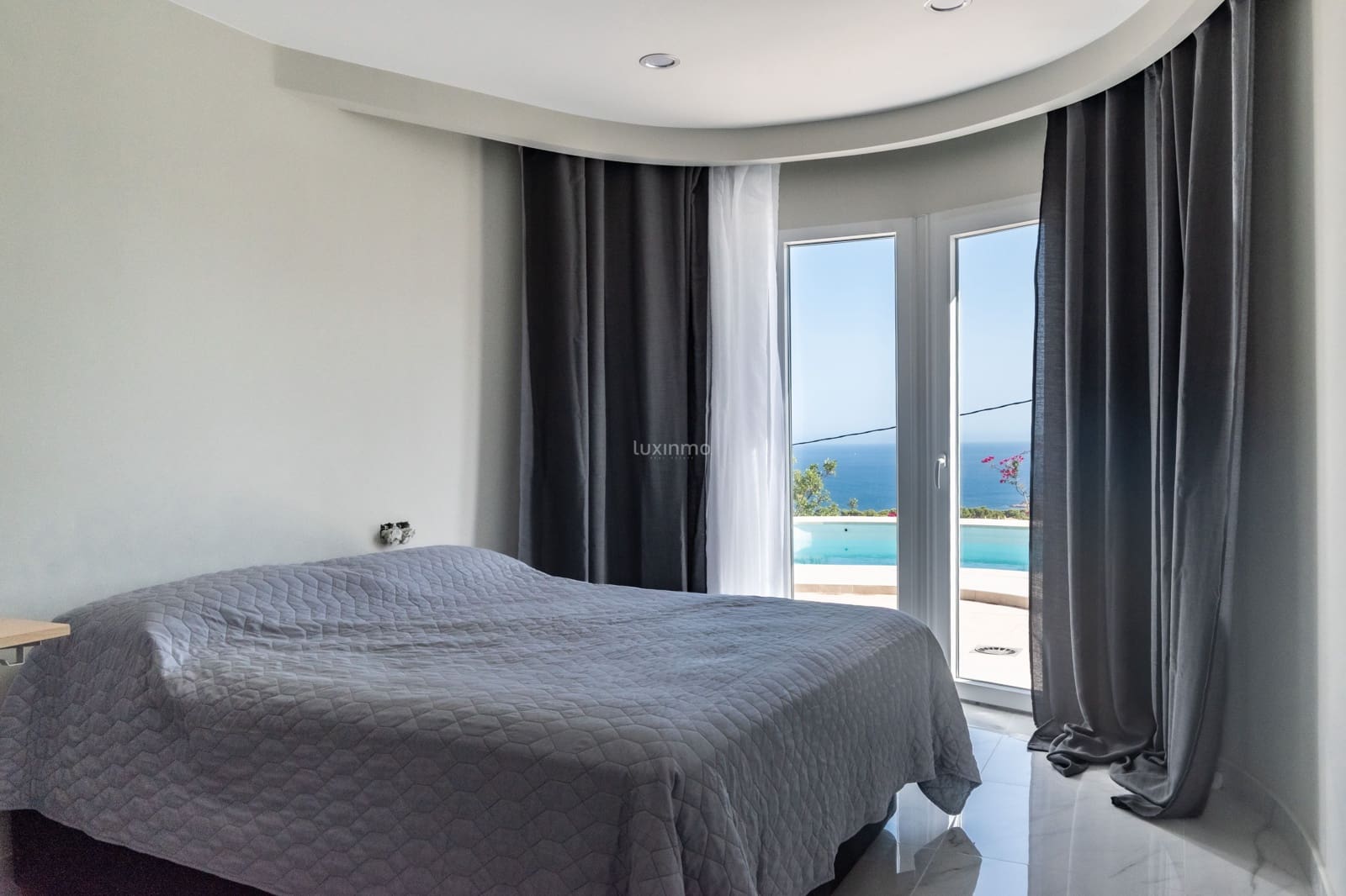 3 soverom Villa til salgs i Altea med svømmebasseng garasje - € 1 150 000 (Ref: 10079527)