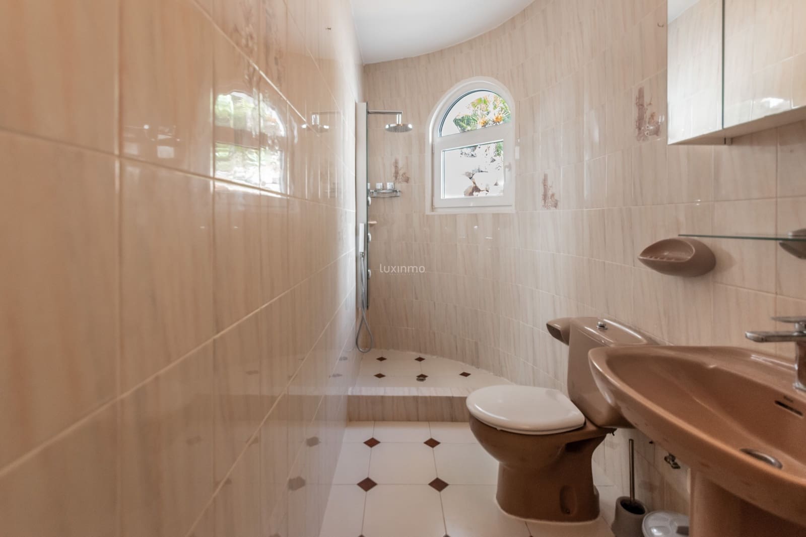 3 soverom Villa til salgs i Altea med svømmebasseng garasje - € 1 150 000 (Ref: 10079527)