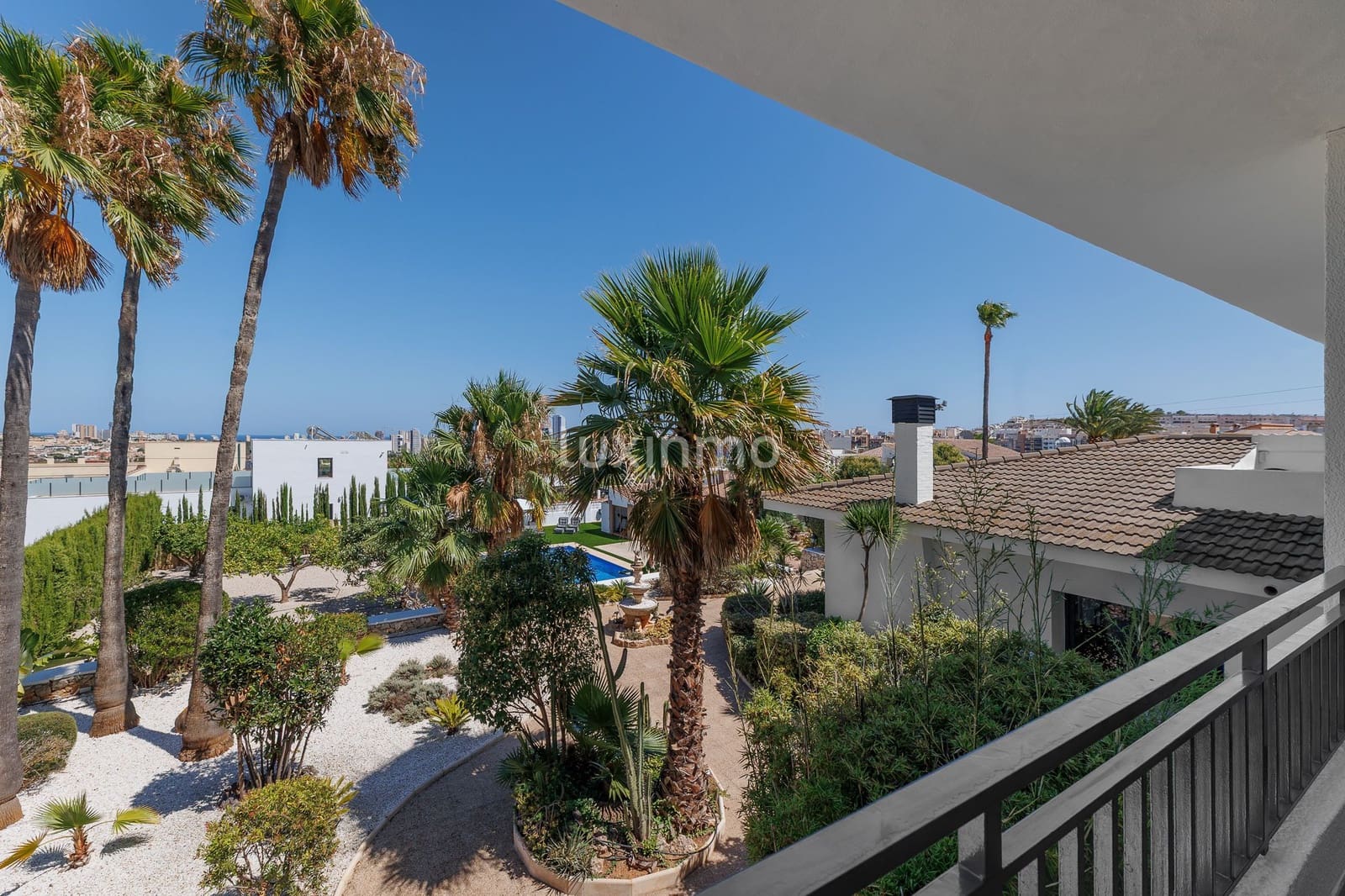 6 soveværelse Villa til salg i Calpe / Calp med swimmingpool garage - € 1.650.000 (Ref: 10079528)