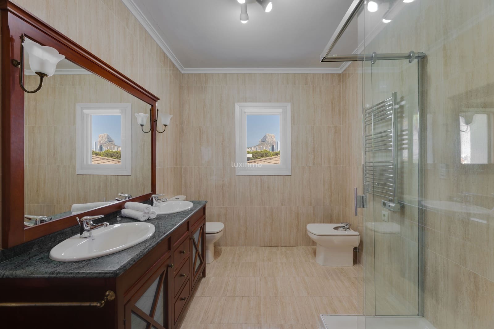 6 soveværelse Villa til salg i Calpe / Calp med swimmingpool garage - € 1.650.000 (Ref: 10079528)