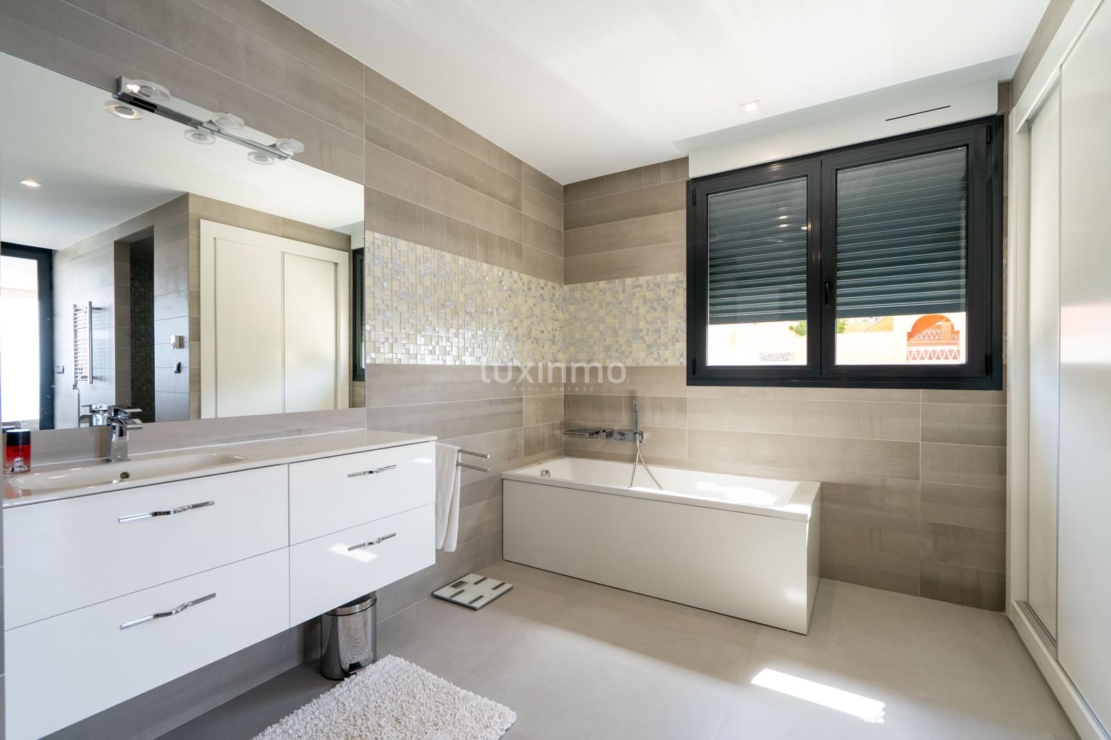 Chalet de 5 habitaciones en Altea en venta con piscina garaje - 3.500.000 € (Ref: 10079530)