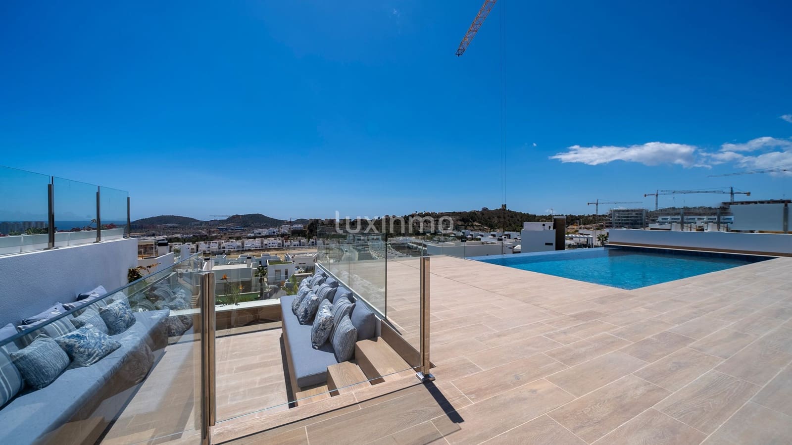 4 sypialnia Willa na sprzedaż w Finestrat z basenem garażem - 1 350 000 € (Ref: 10079535)